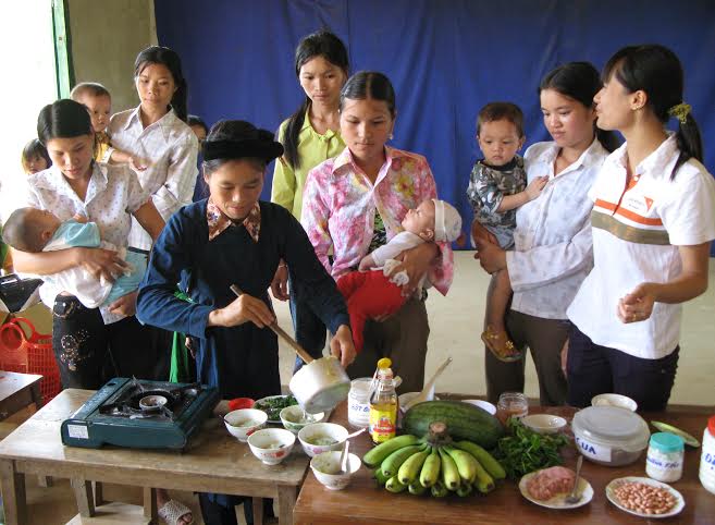 Popular footballers visit World Vision nutrition clubs in Vietnam